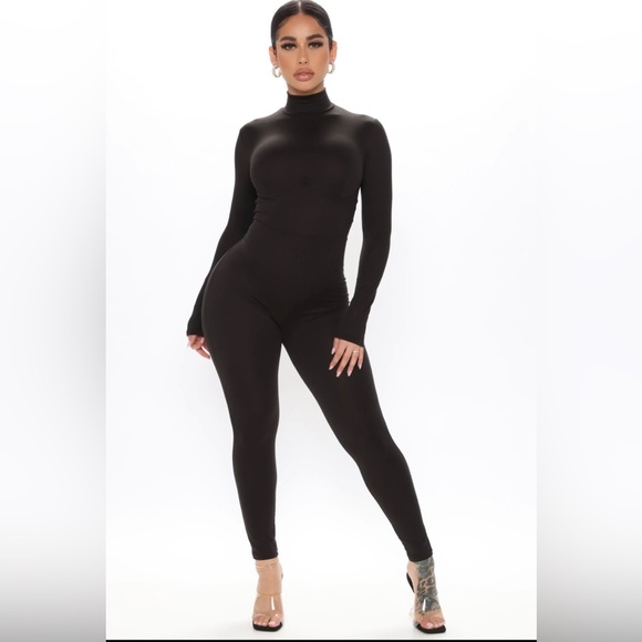 Fashion nova fast moves jumpsuit - Picture 2 of 7